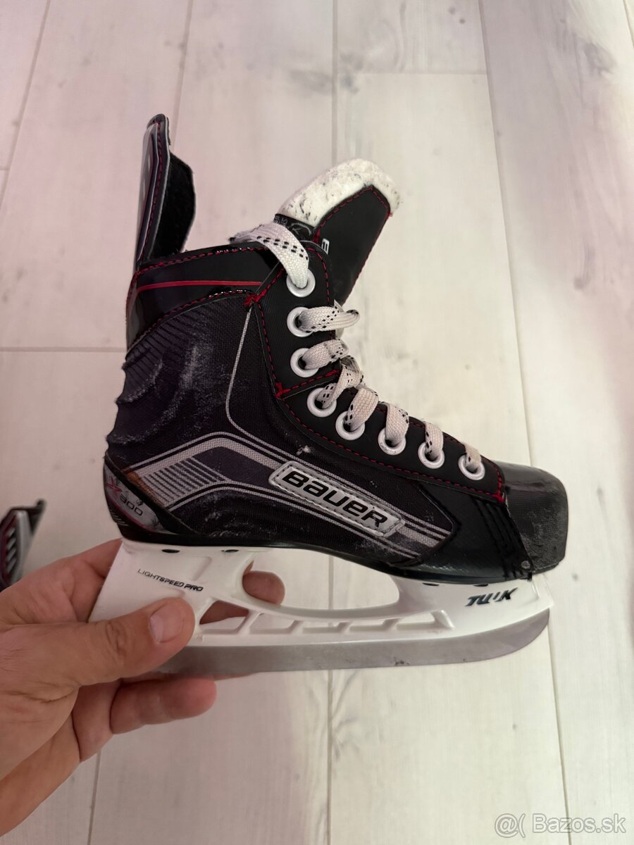 BAUER VAPOR VEĽKOSŤ DETSKÁ 31 - 2