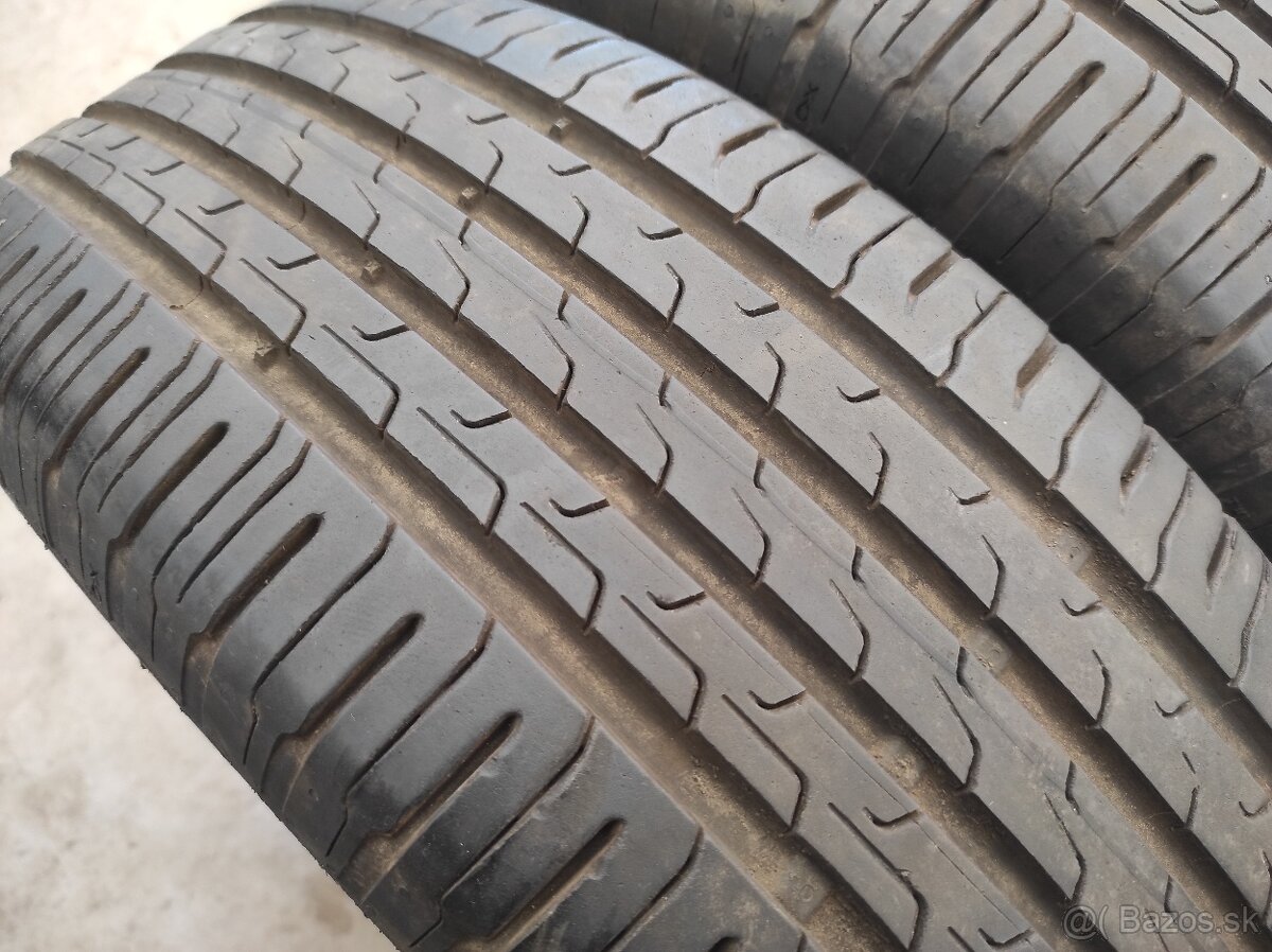 Letné pneu 215/65 R17 Continental 4ks - 2