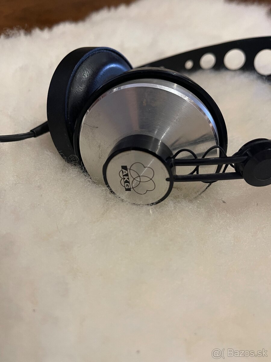AKG K 140 sluchatka - 2
