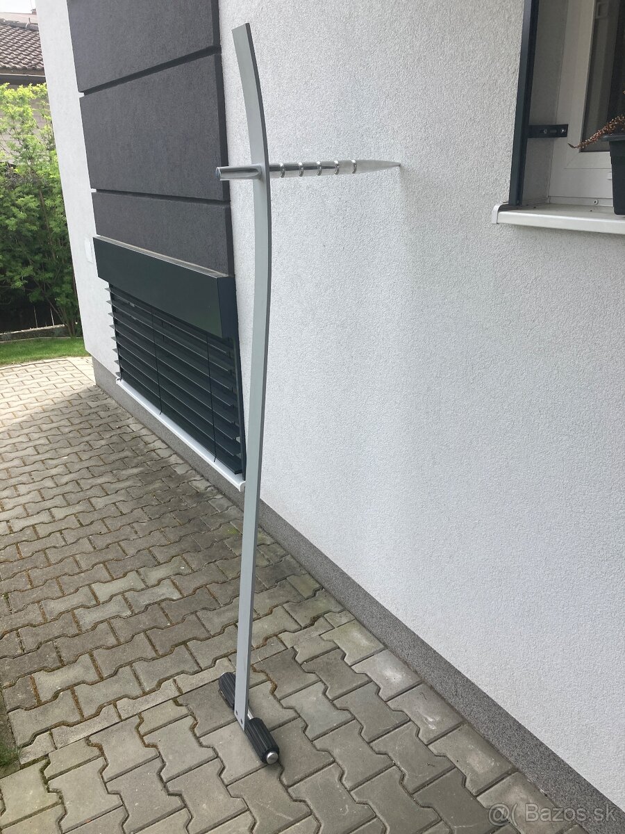 Vešiak na ramienka - 2