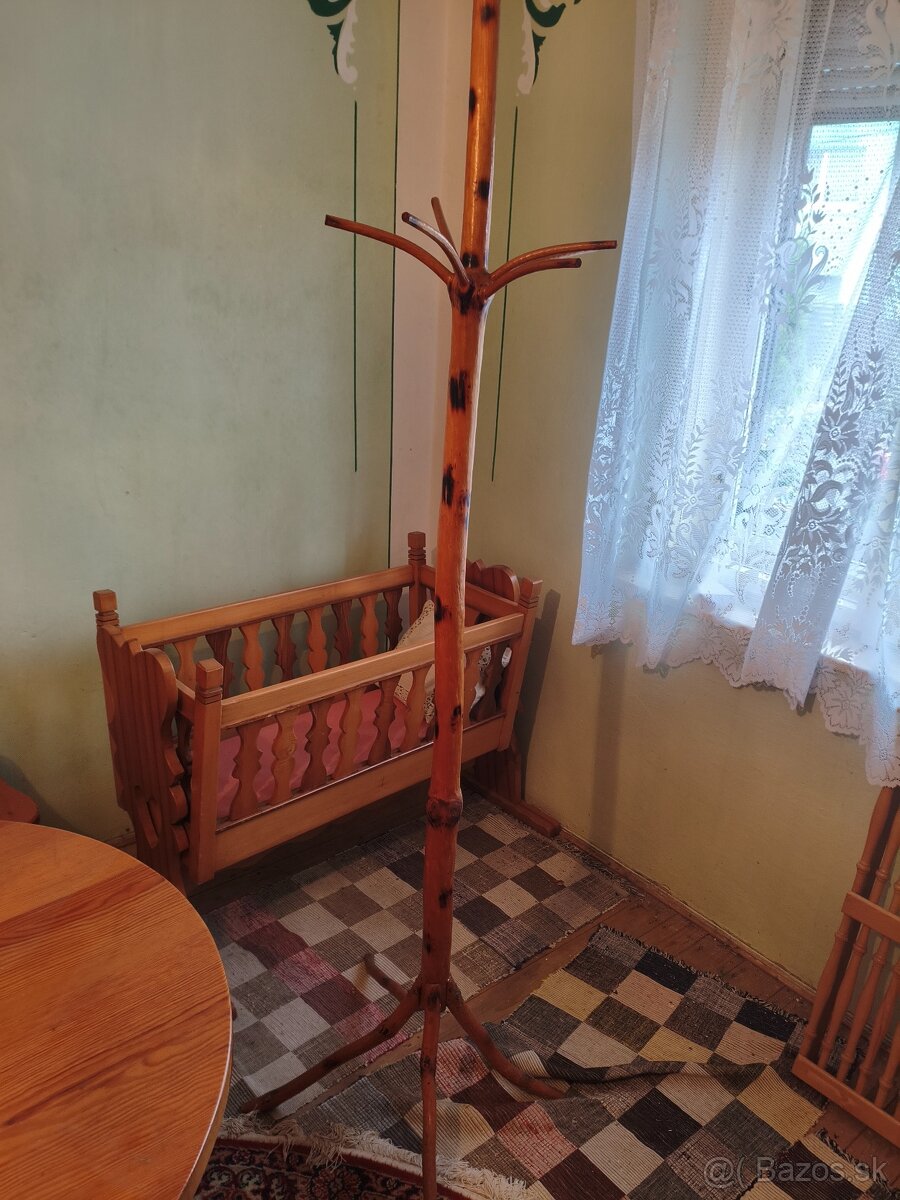 Ručne robený nábytok - 2