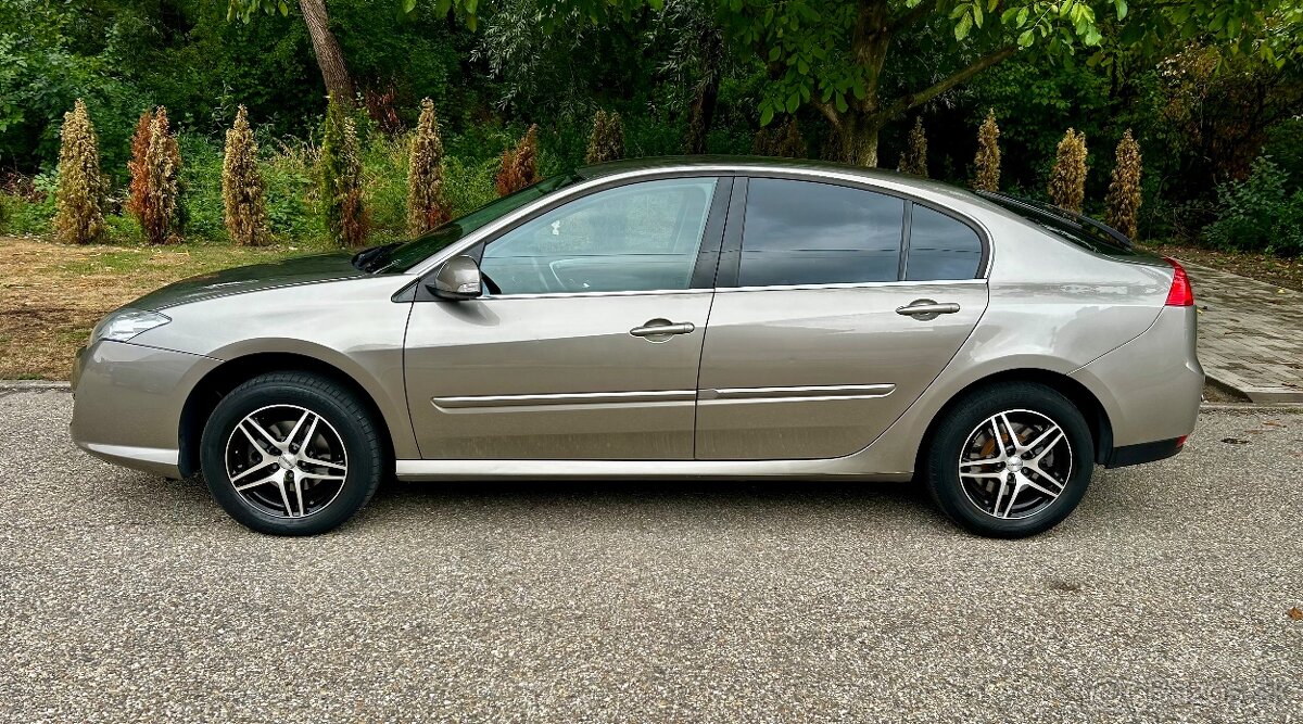 Renault Laguna 1.5 dCi 81kw - 2. Majiteľ - 2