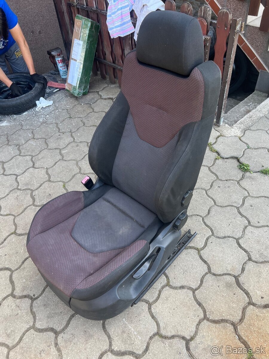 Predná šoferova sedačka originál Seat Altea - 2