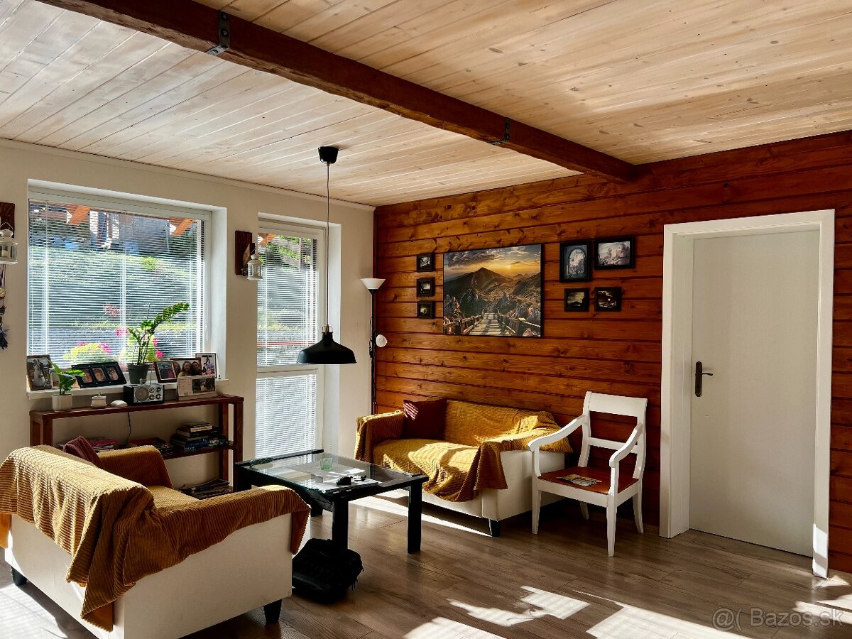 4 izbový bungalov v obci Istebné - 2