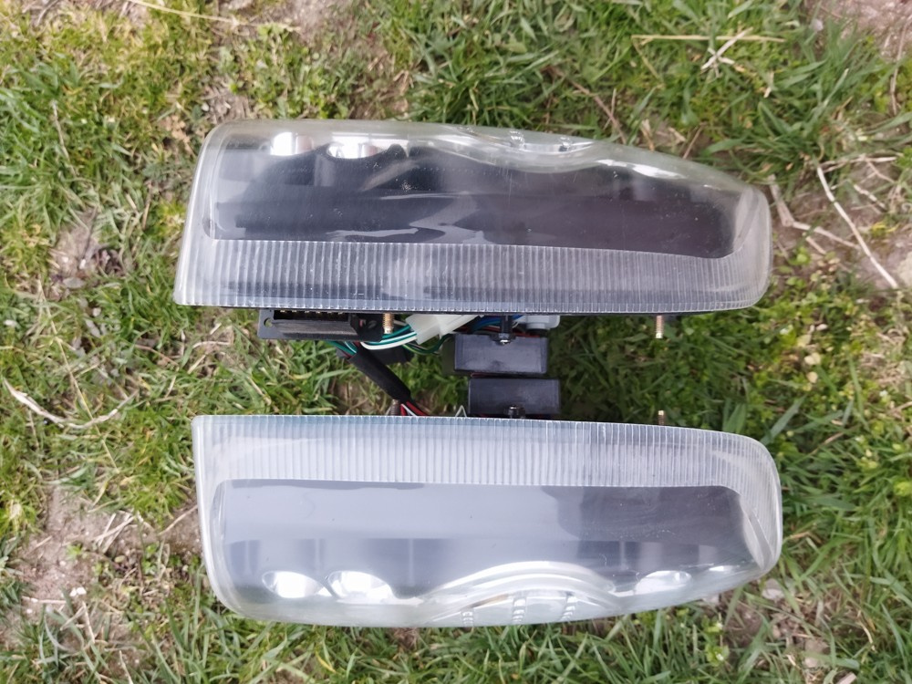 Svetlá passat, ford - 2