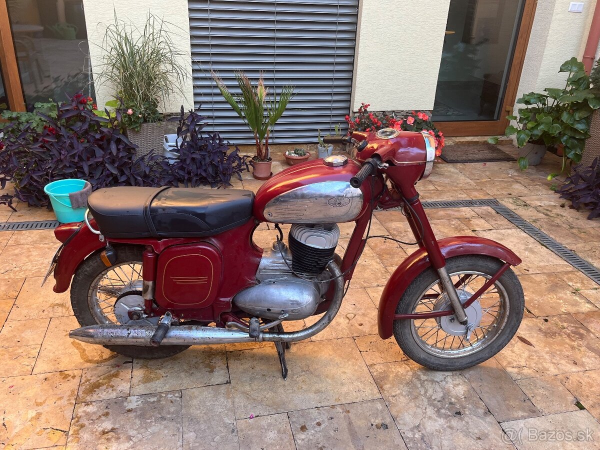 Predám Jawu 250 Panelka – krásna klasika v super stave - 2