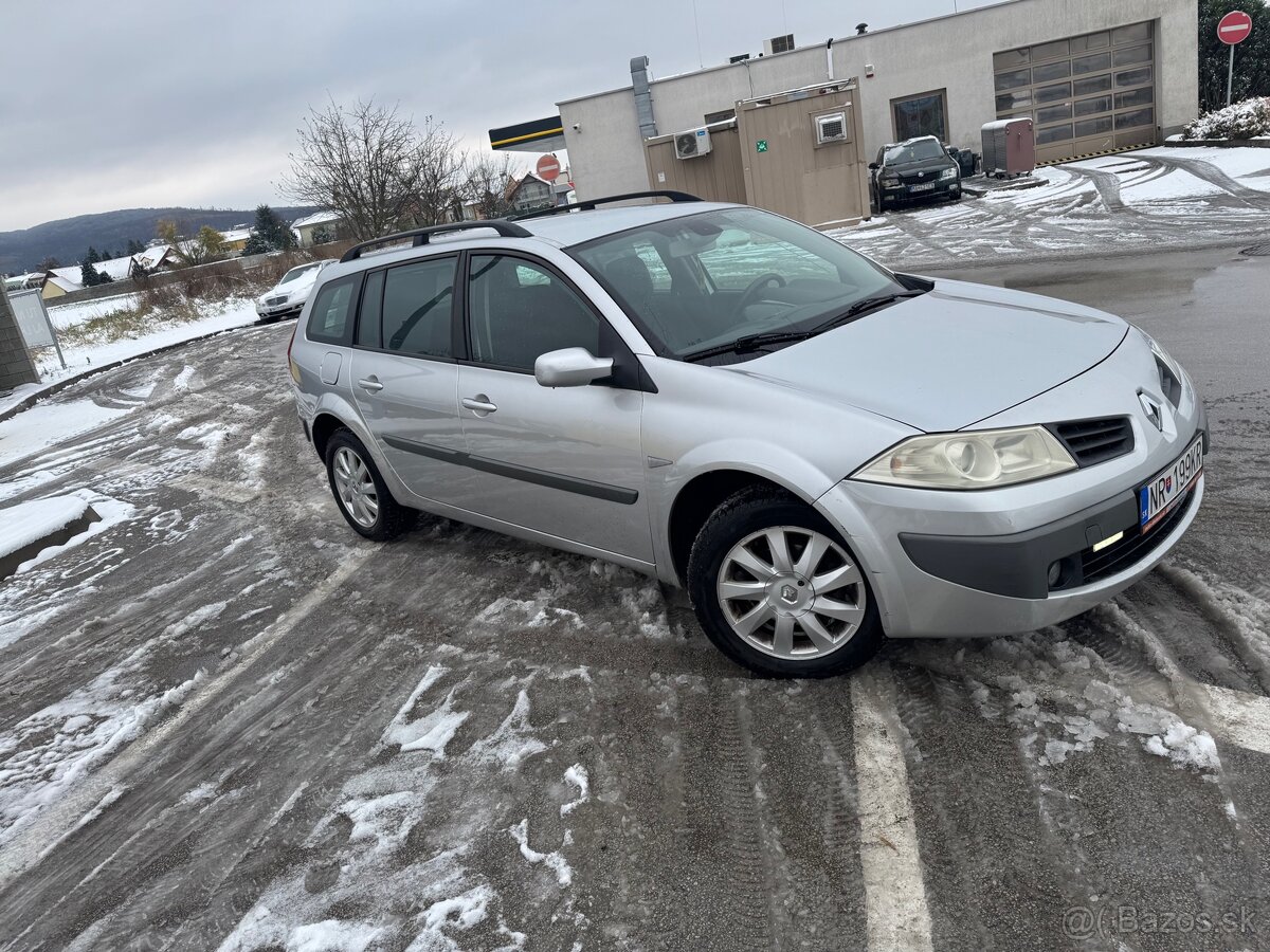 Renault Megane - 2