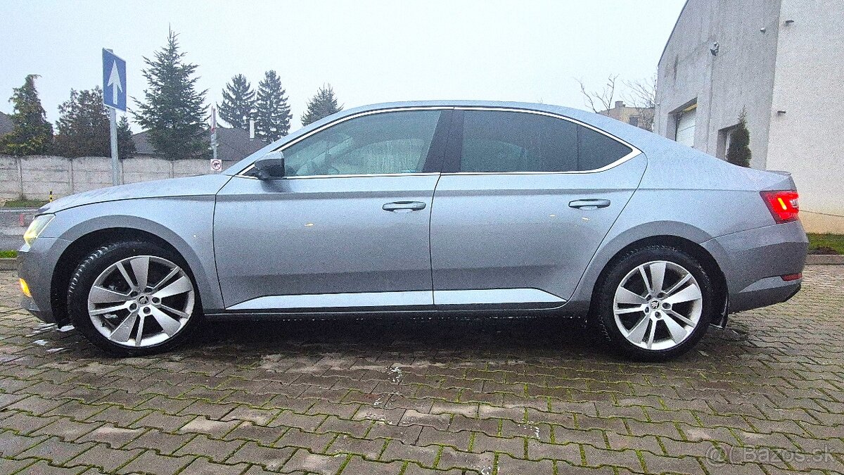 Superb 3 2.0 TDI DSG6 - 2