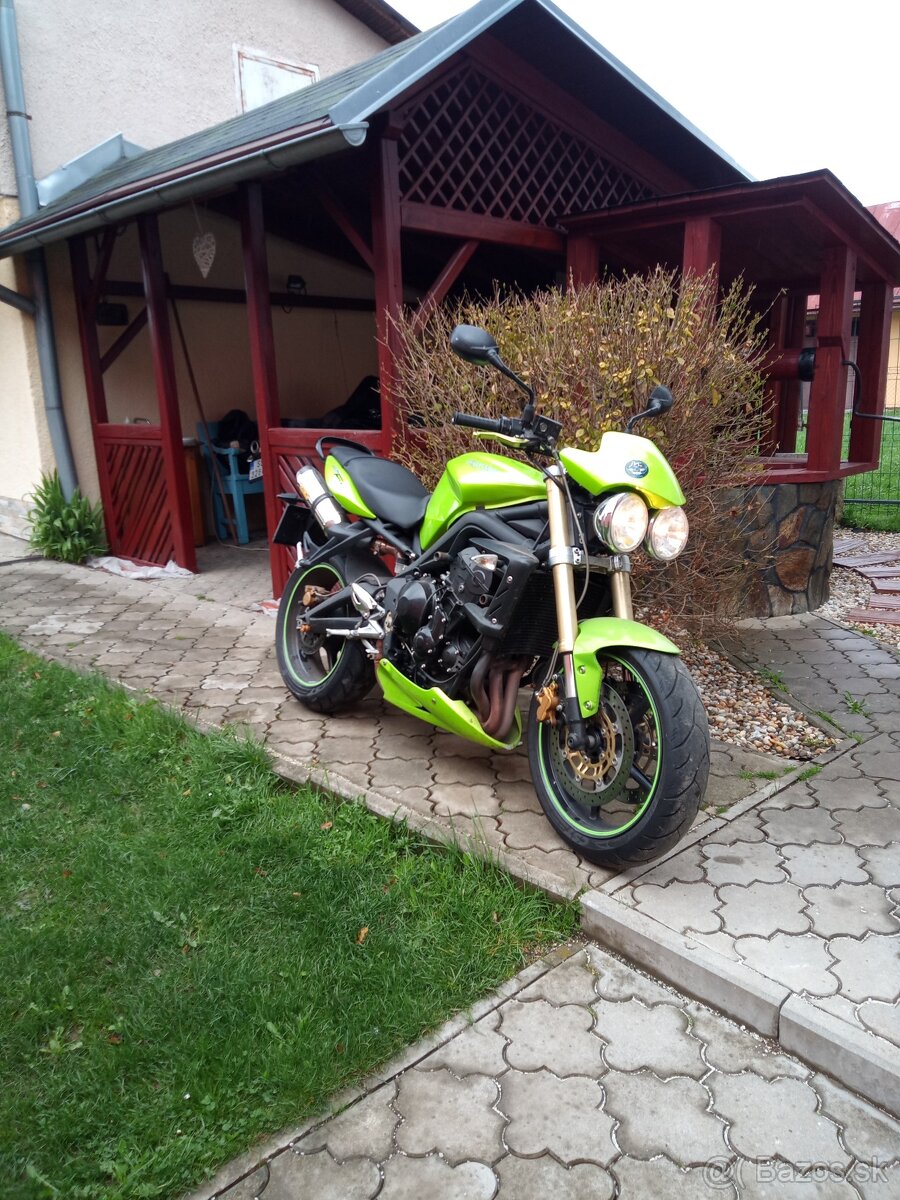 Triumph Street Triple 675 - 2