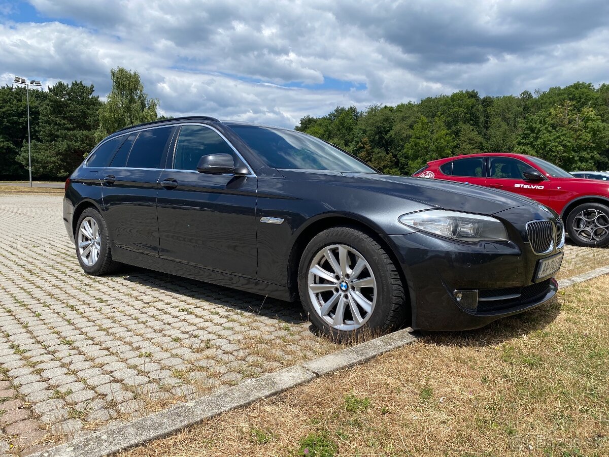 BMW 520D F11 + tazne zariadenie - 2