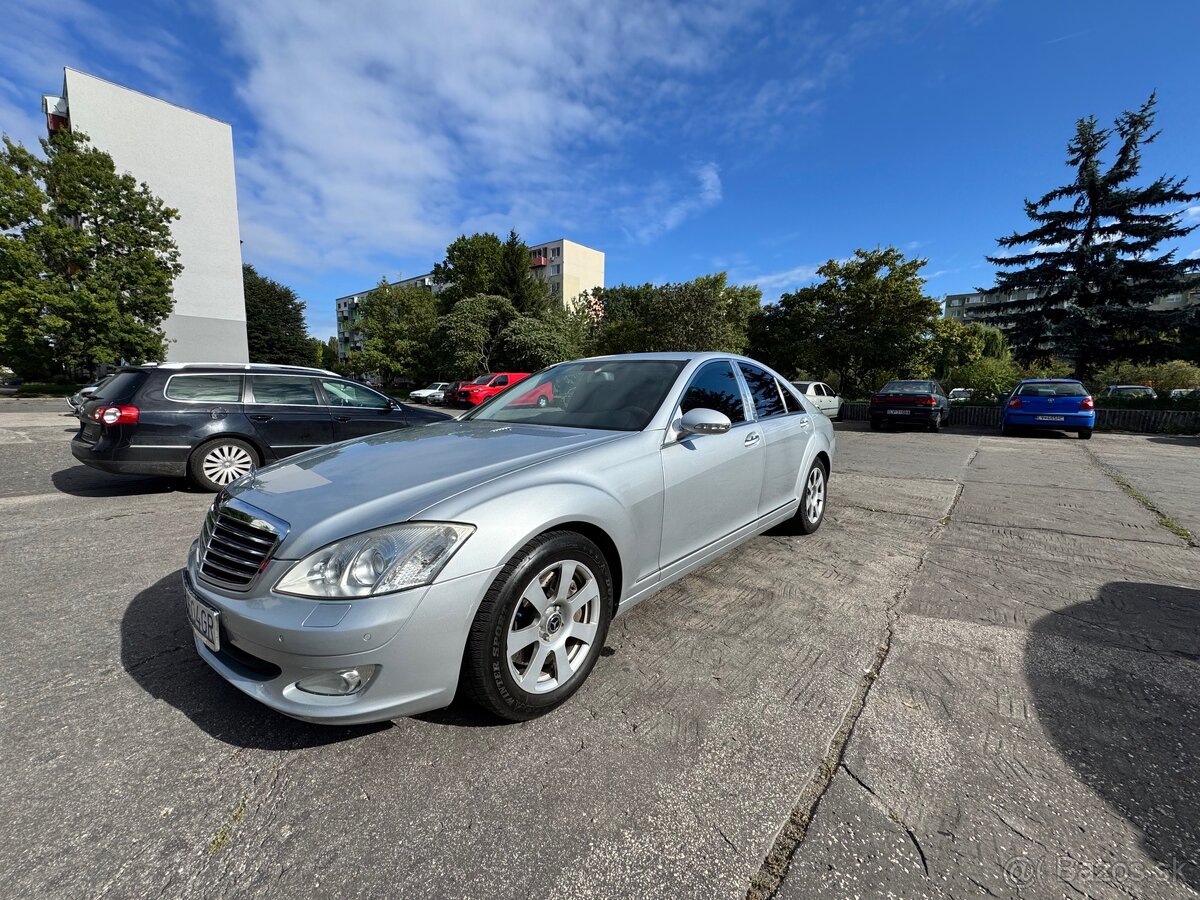 Mercedes W221 320CDI 4matic 263KMxxx - 2