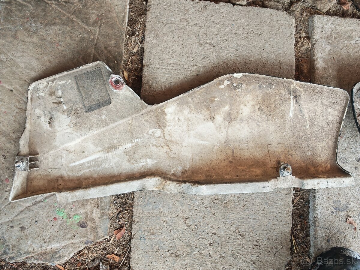 Yamaha XT 600 2KF bočné plasty - 2