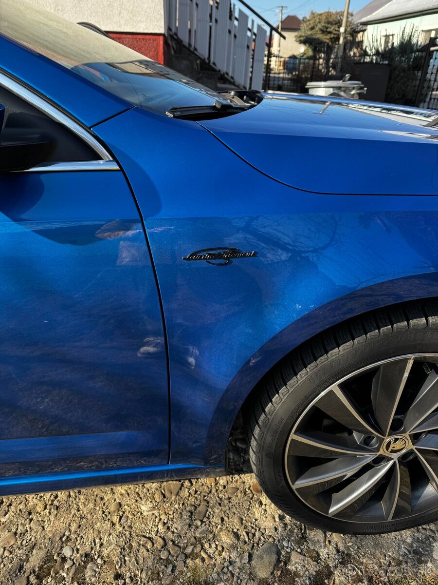 Laurin & Klement nápisy čierne lesklé - 2