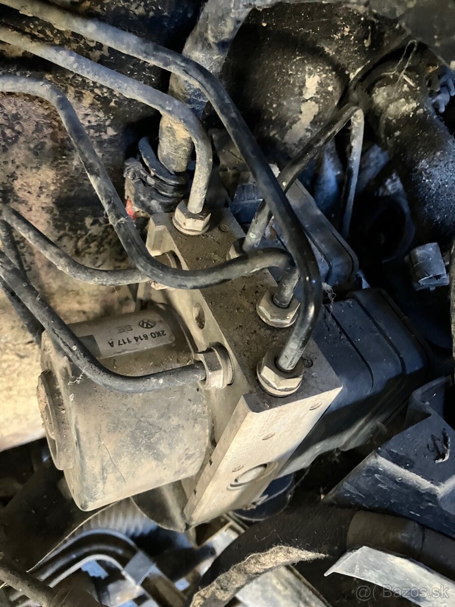 ABS pumpa - jednotka Volkswagen Caddy 1.9 TDi - 2