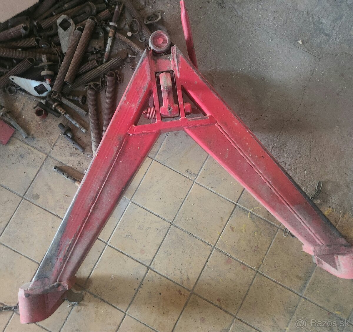 Záves na sejačku /trojuholnik/ - 2