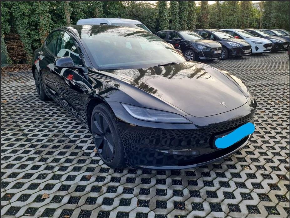 Tesla Model 3 2024 Long Range AWD - 2