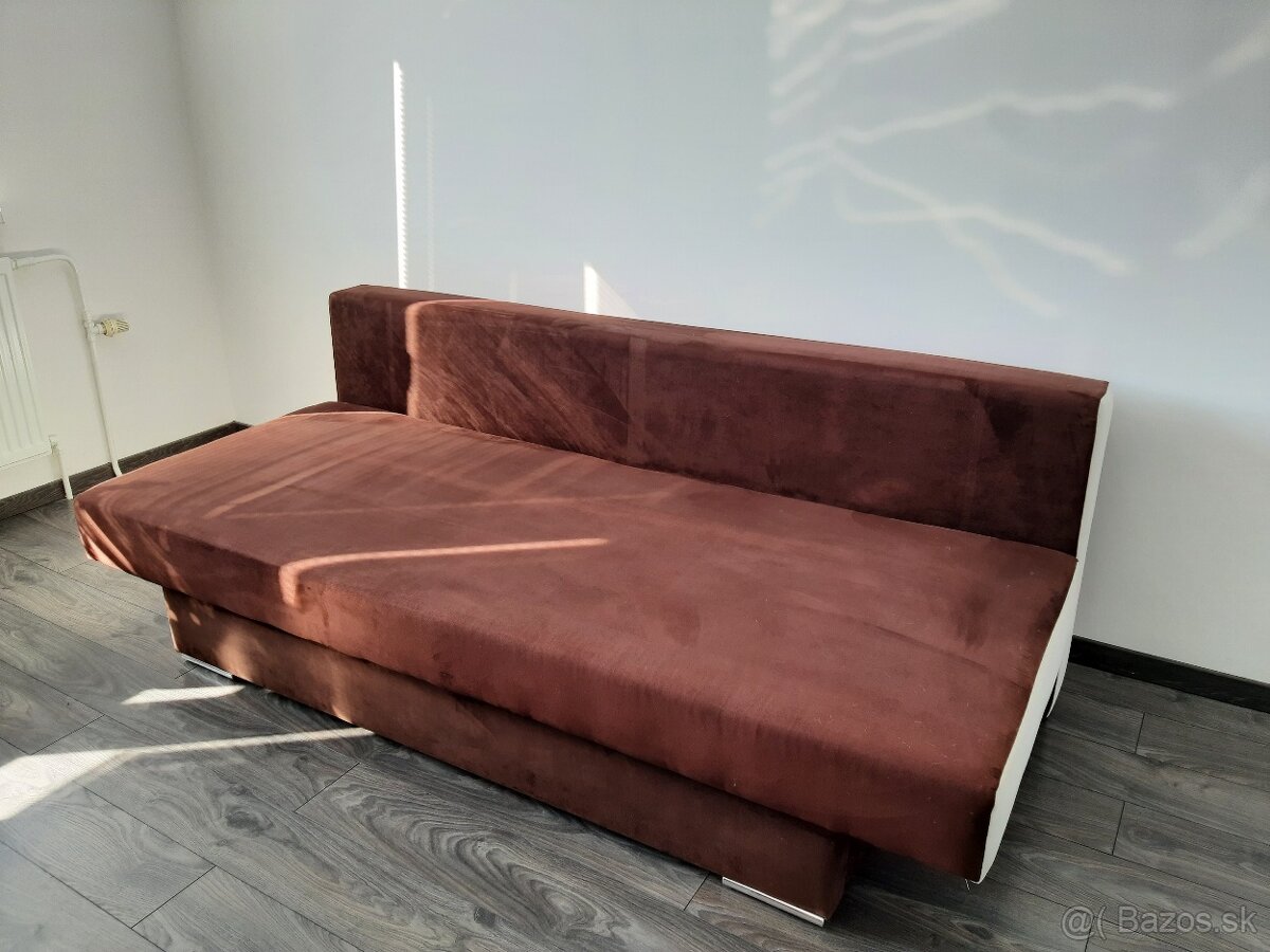 Pohovka rozkladacia - 2