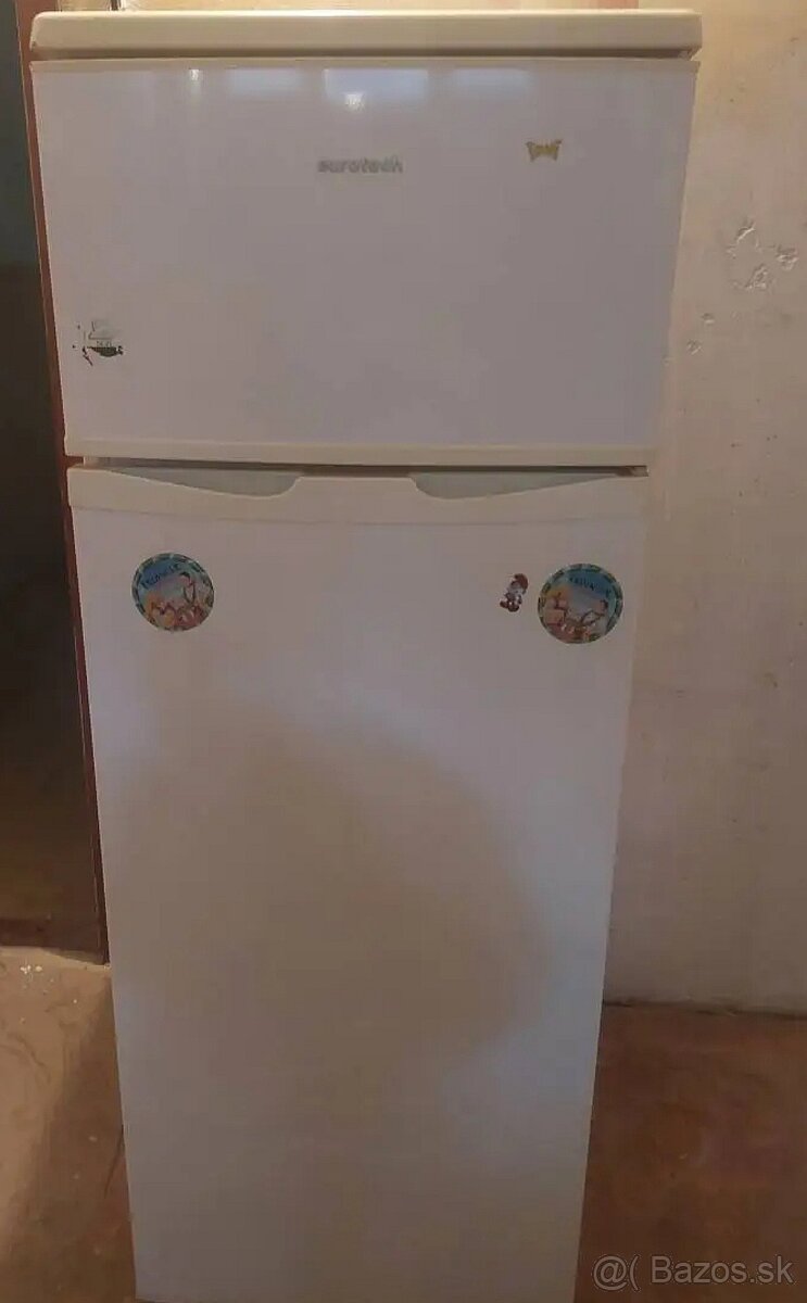 Chladnička s mrazničkou - 2