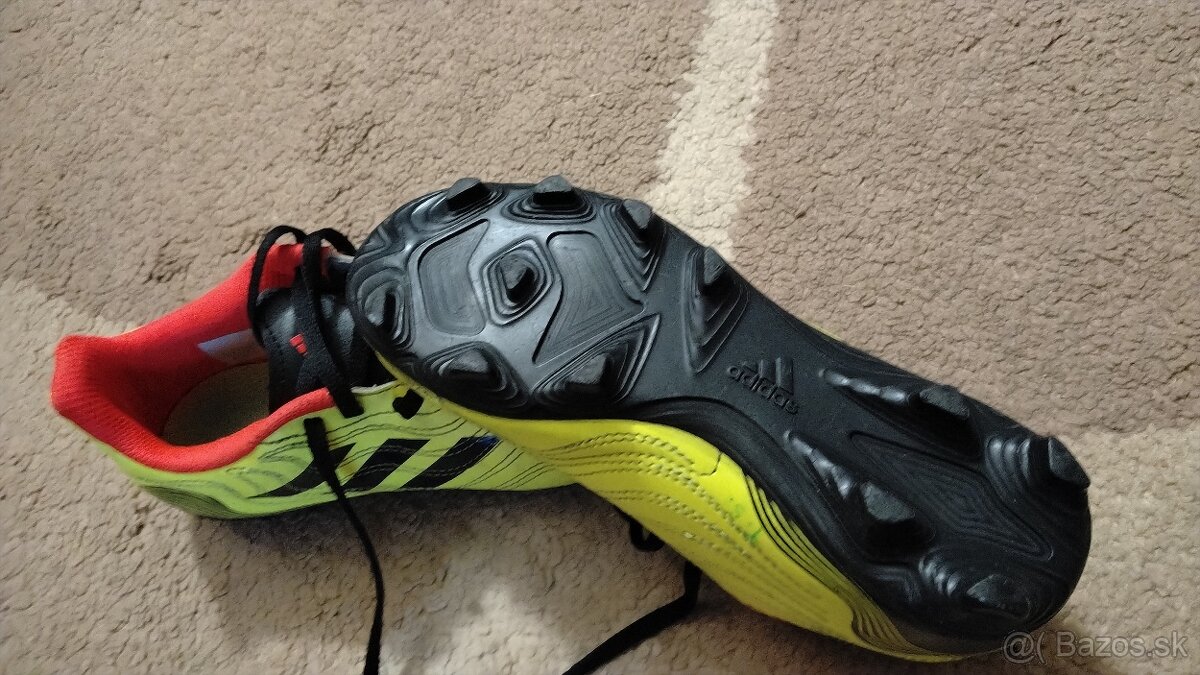 Predám kopačky adidas - 2