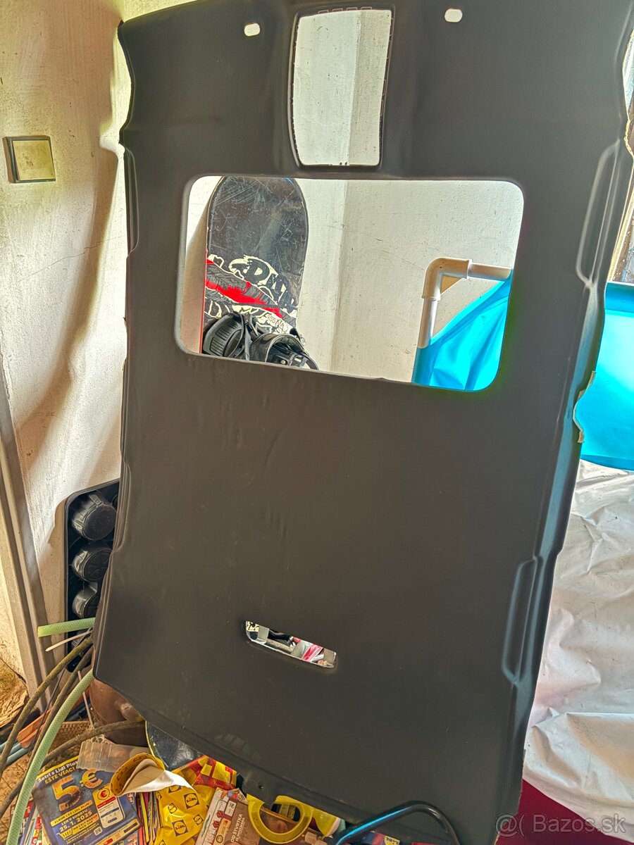 Predám čiernu sline stropnicu na Audi a4 b7 sedan - 2