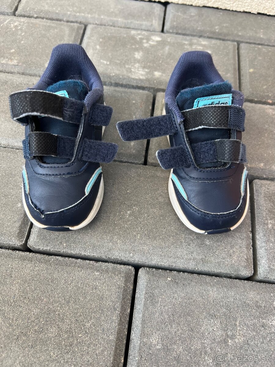 Adidas tenisky 23 - 2