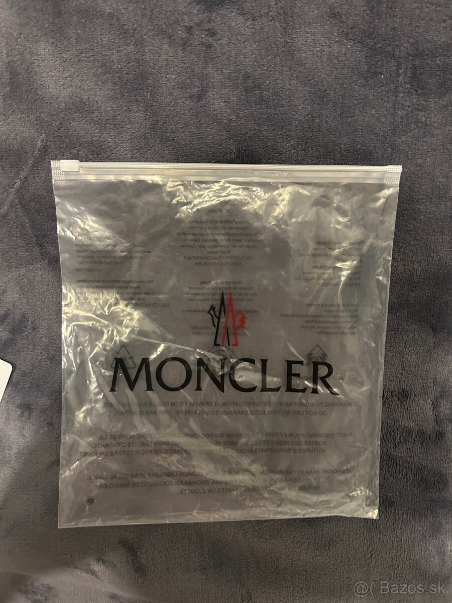 Čiapka Moncler - 2