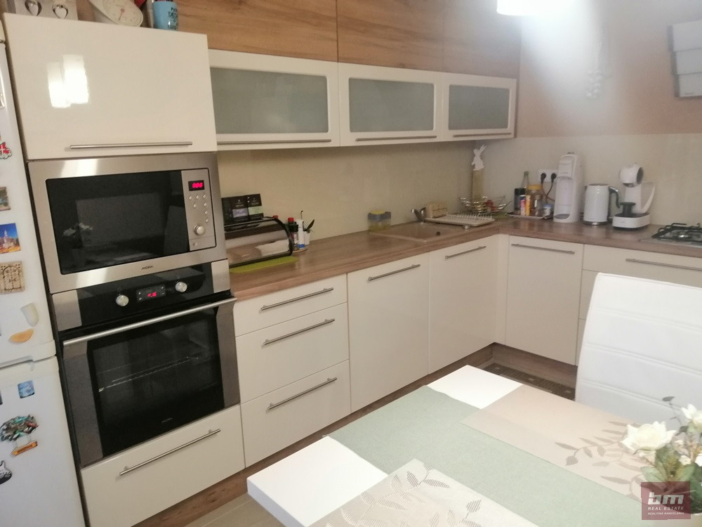 Predaj 3 - izb. bytu v DnV na Eisnerovej ul. - 2