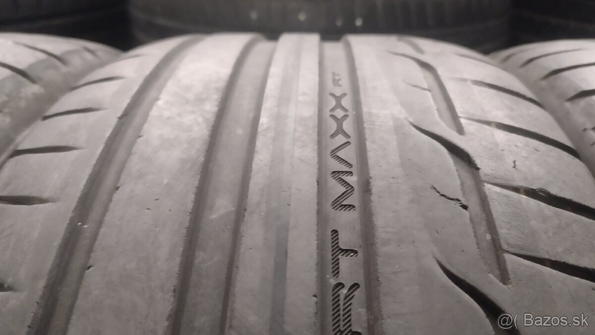 225/45r17 Dunlop - 2