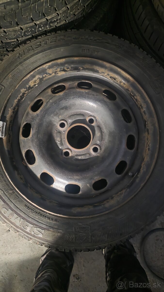 Predám pneumatiky - 2