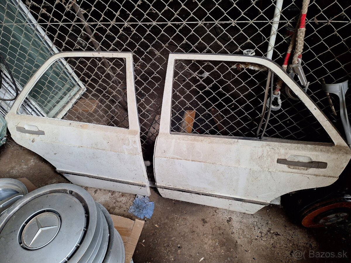 Mercedes W201 190 - 2