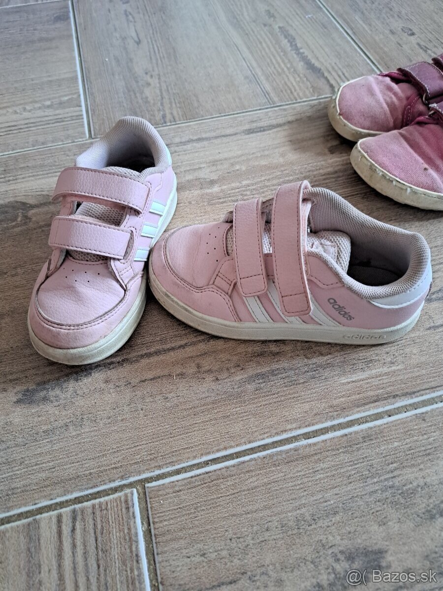 Tenisky pre dievča aj Adidas - 2