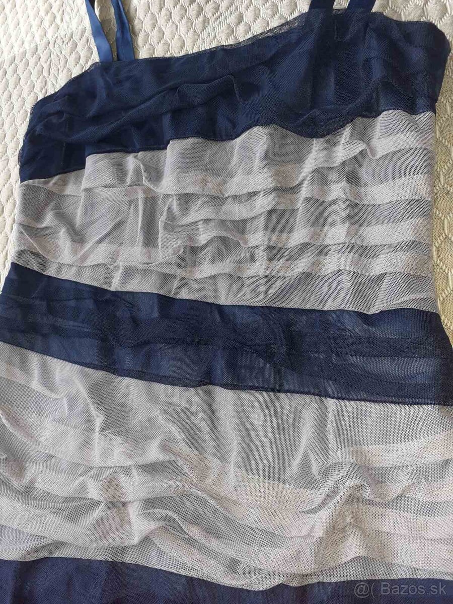 Koktejlové šaty - 2