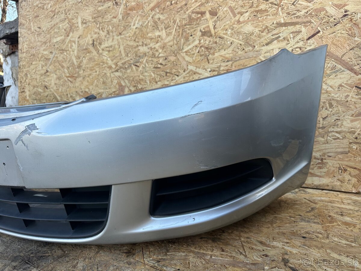 Predný nárazník Octavia 2 facelift LA7W - 2
