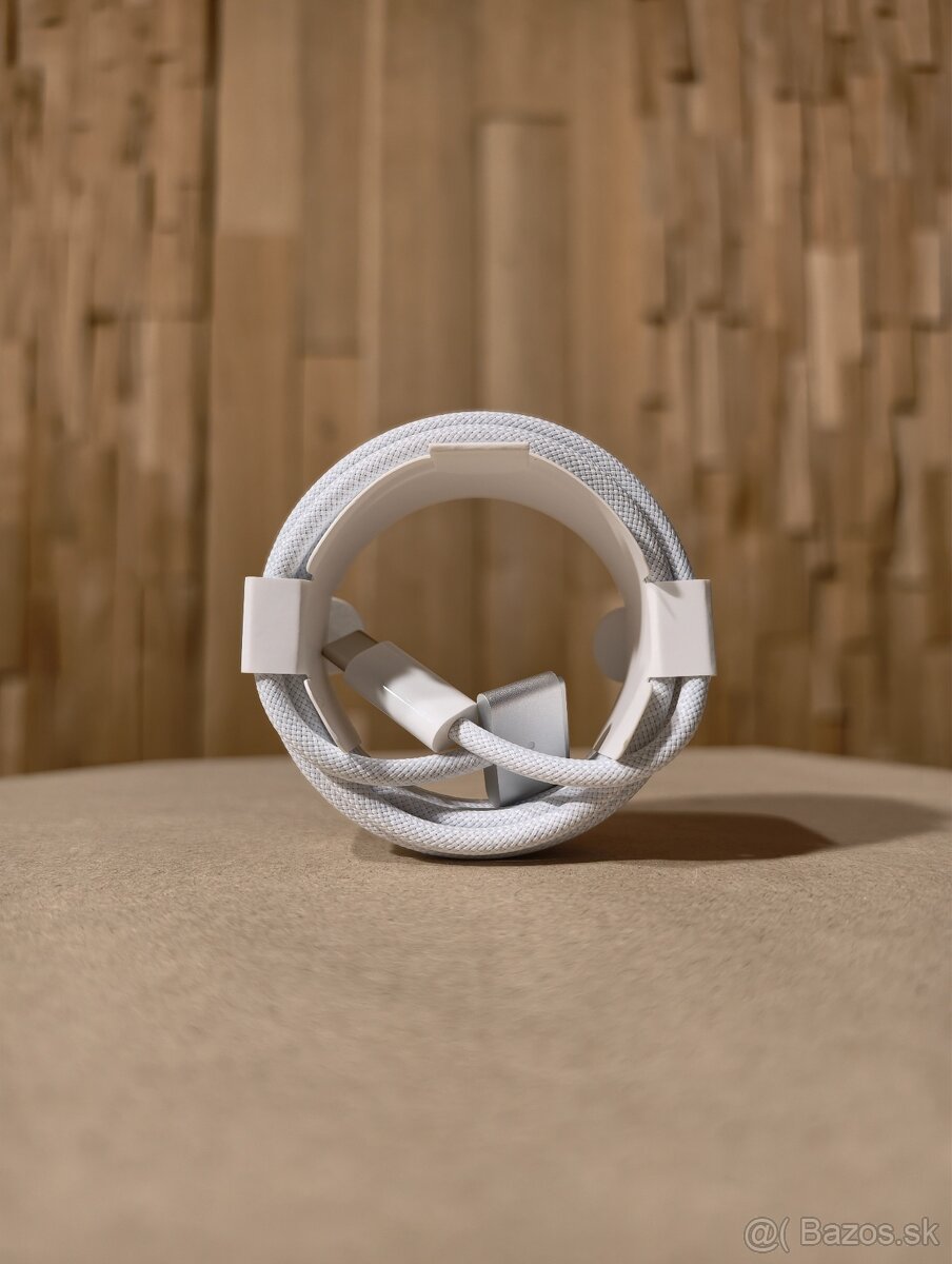 Apple USB-C/MagSafe 3 Silver - 2