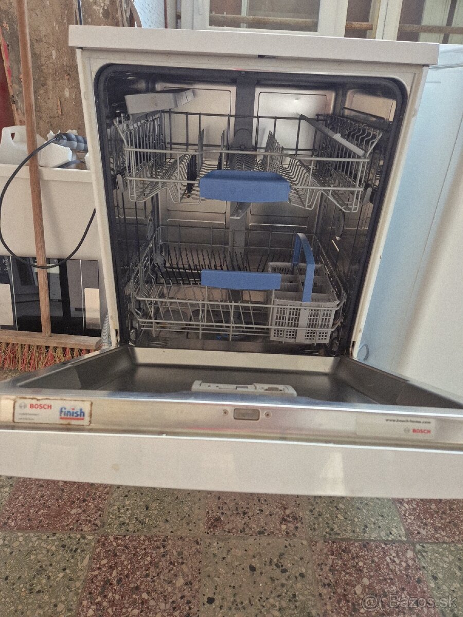 Umývačka riadu bosch
100€ - 2