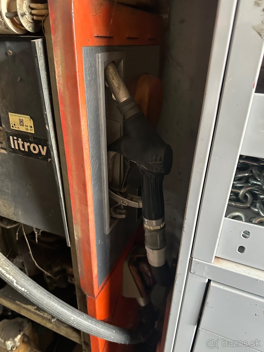 Benzínová pumpa - 2