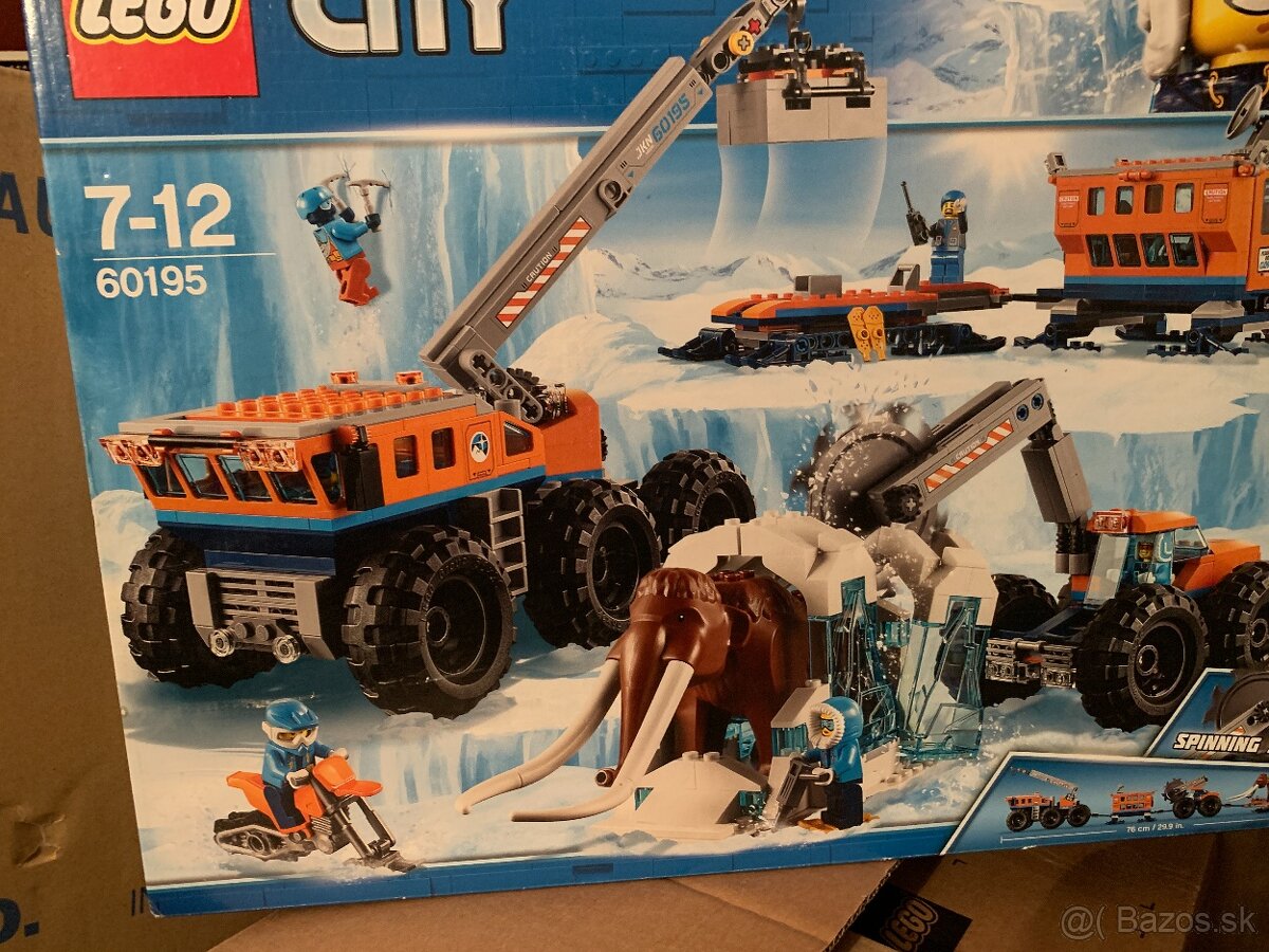 LEGO 60195 City Arctic Mobile Exploration Base - 2