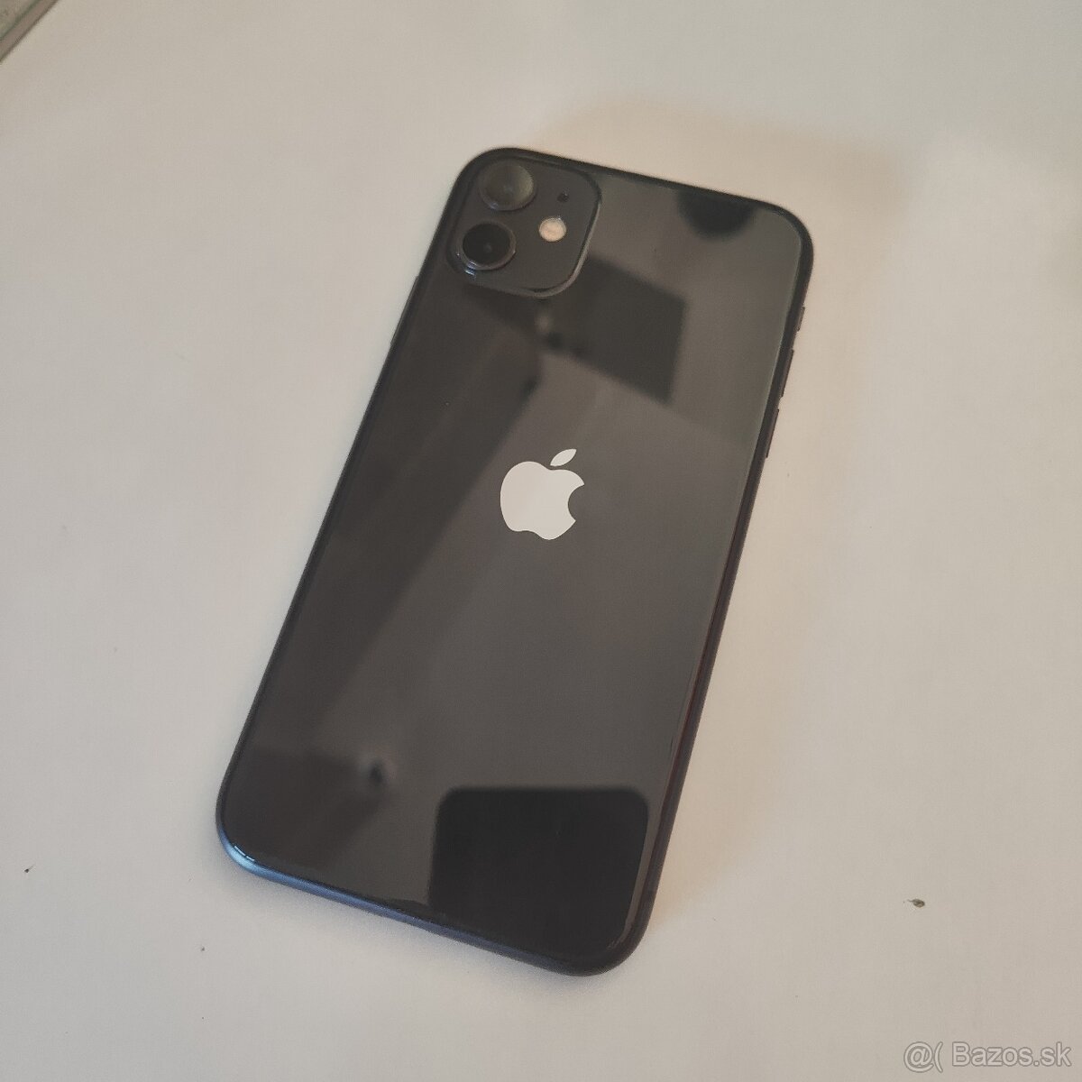 Apple iPhone 11, 64 GB - 2