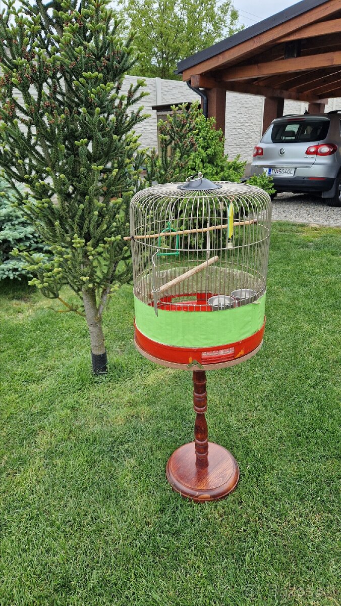Predám klietku pre papagája. - 2