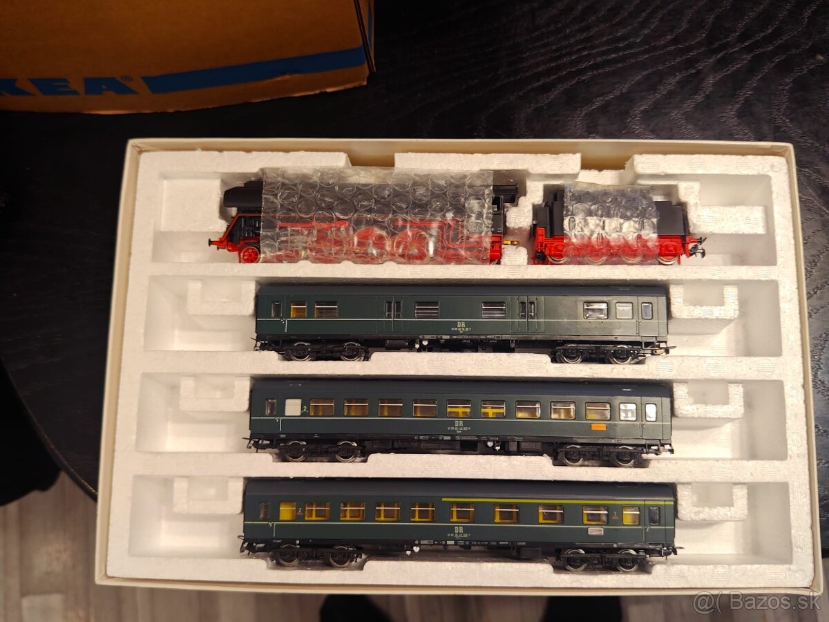 Sada vláčikov s koľajnicami a príslušenstvom - 2