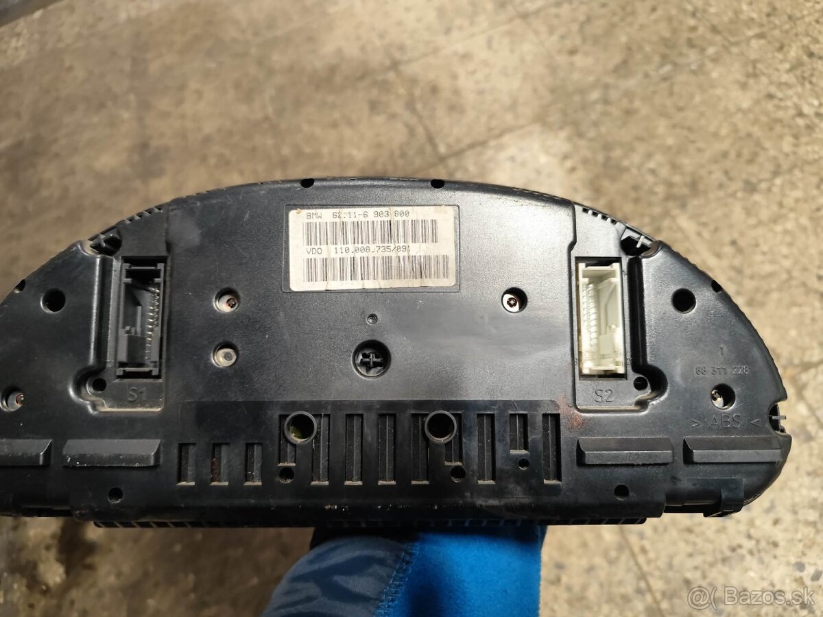 BMW budíky 110008735 - 2