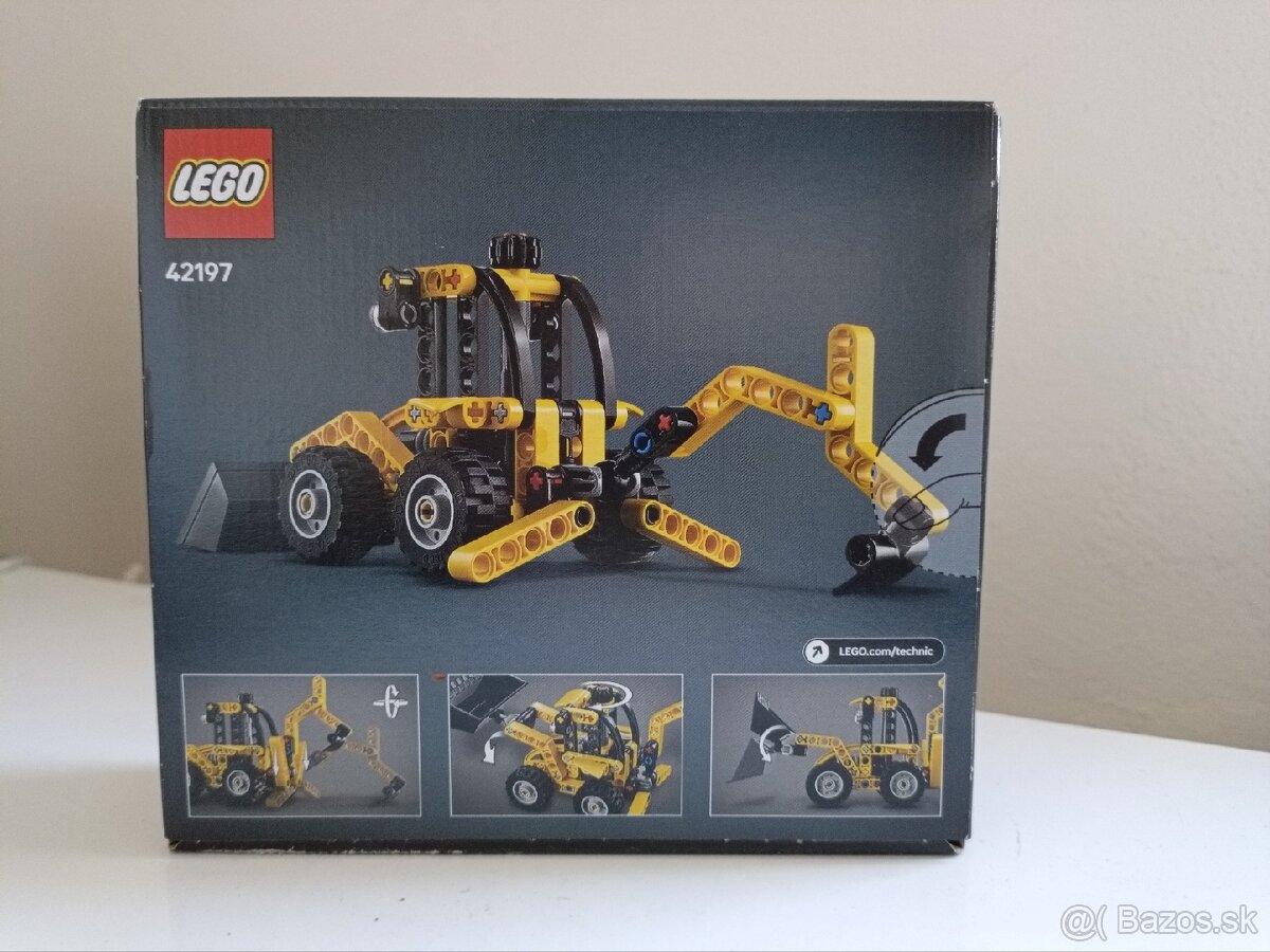 Lego Technic 42197 Backhoe Loader - 2