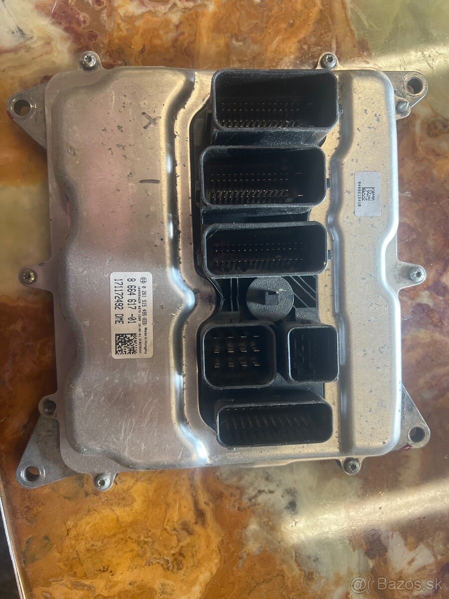 Riadiaca jednotka BMW x5 F15 - 2