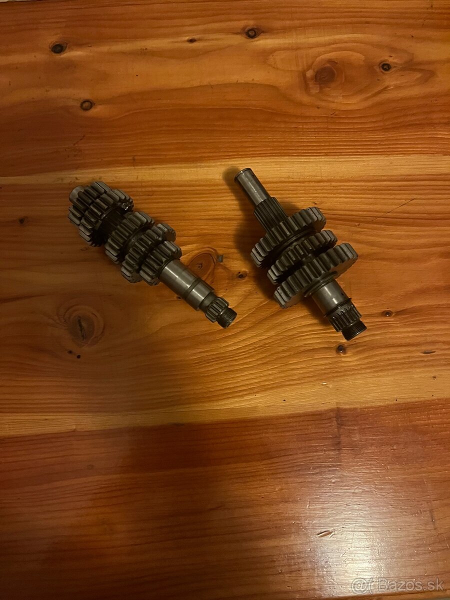 Prevodovka yz250f 08 - 2