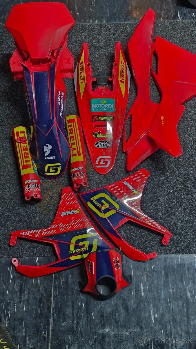 Gasgas sada plastov - 2