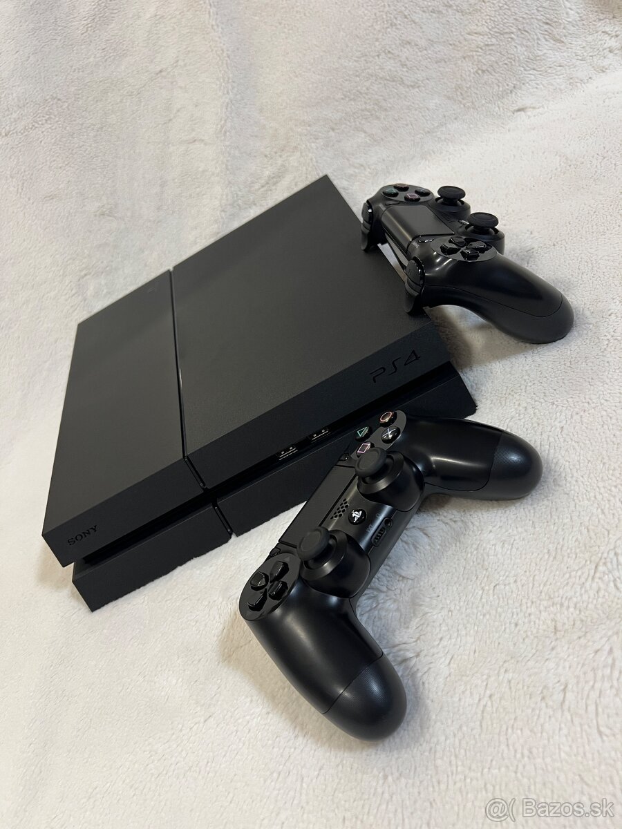 PS4 1000GB + 2x Ovládač + Hra - 2