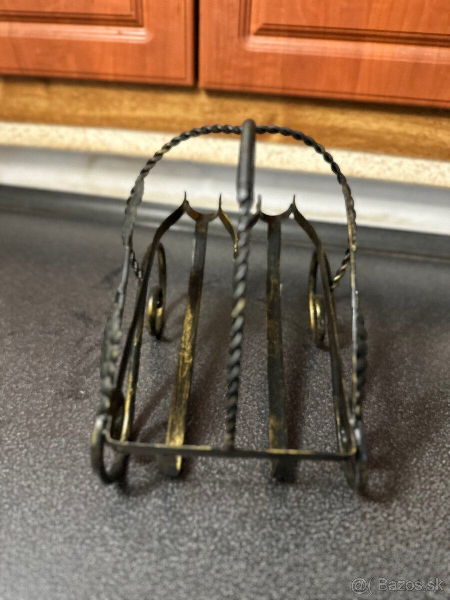 Okrasných stojan na víno - 2