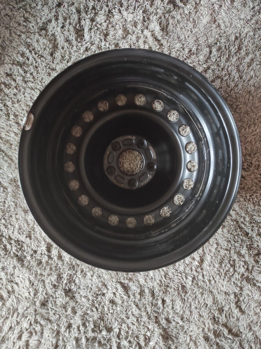 Predám plechový disk,16 palcový,5x108 - 2