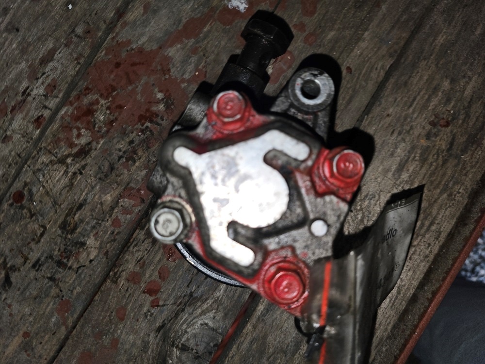 Servočerpadlo Kia Rio II - 2