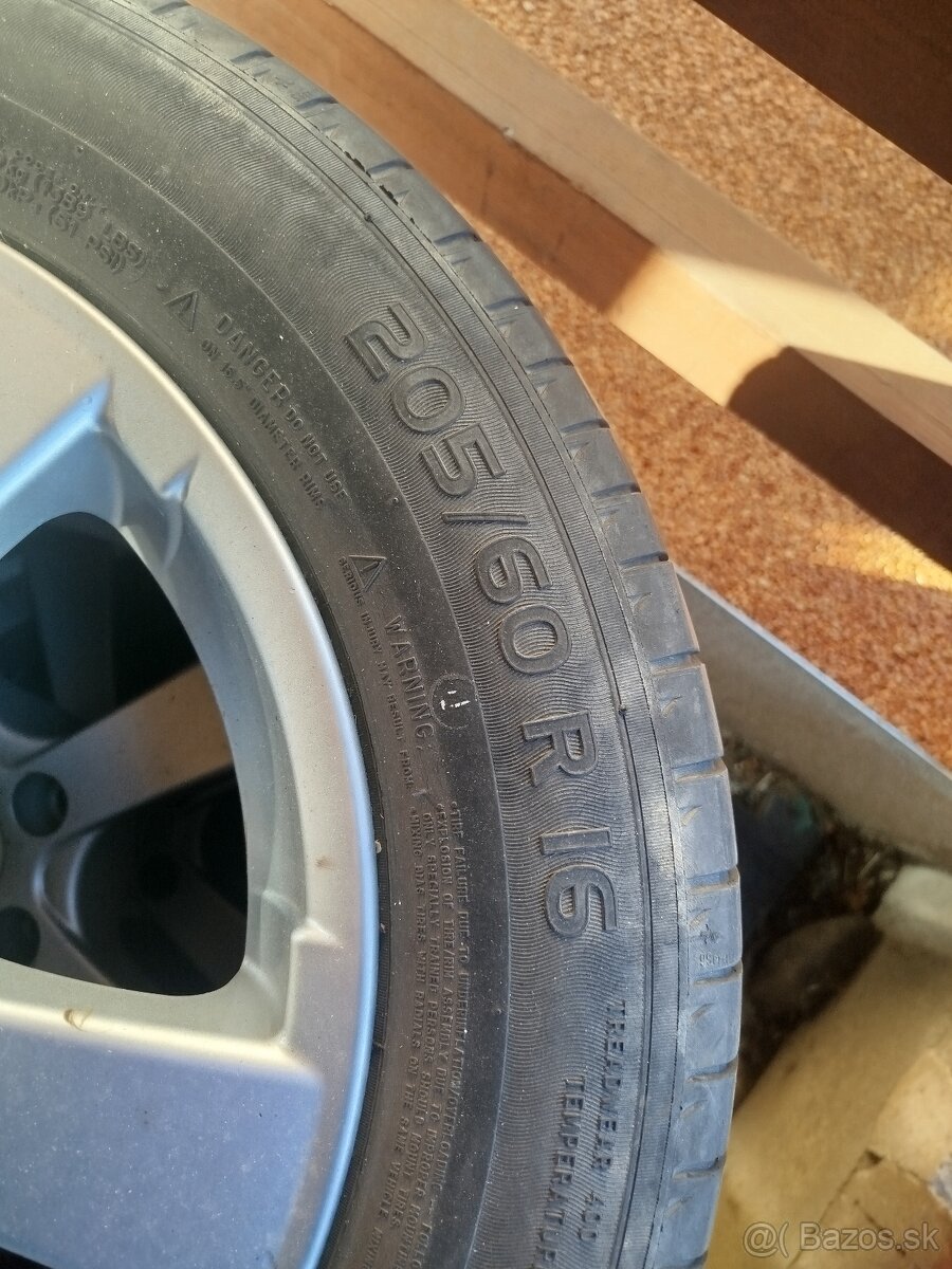 Predám elektróny 205/60 R 16 - 2